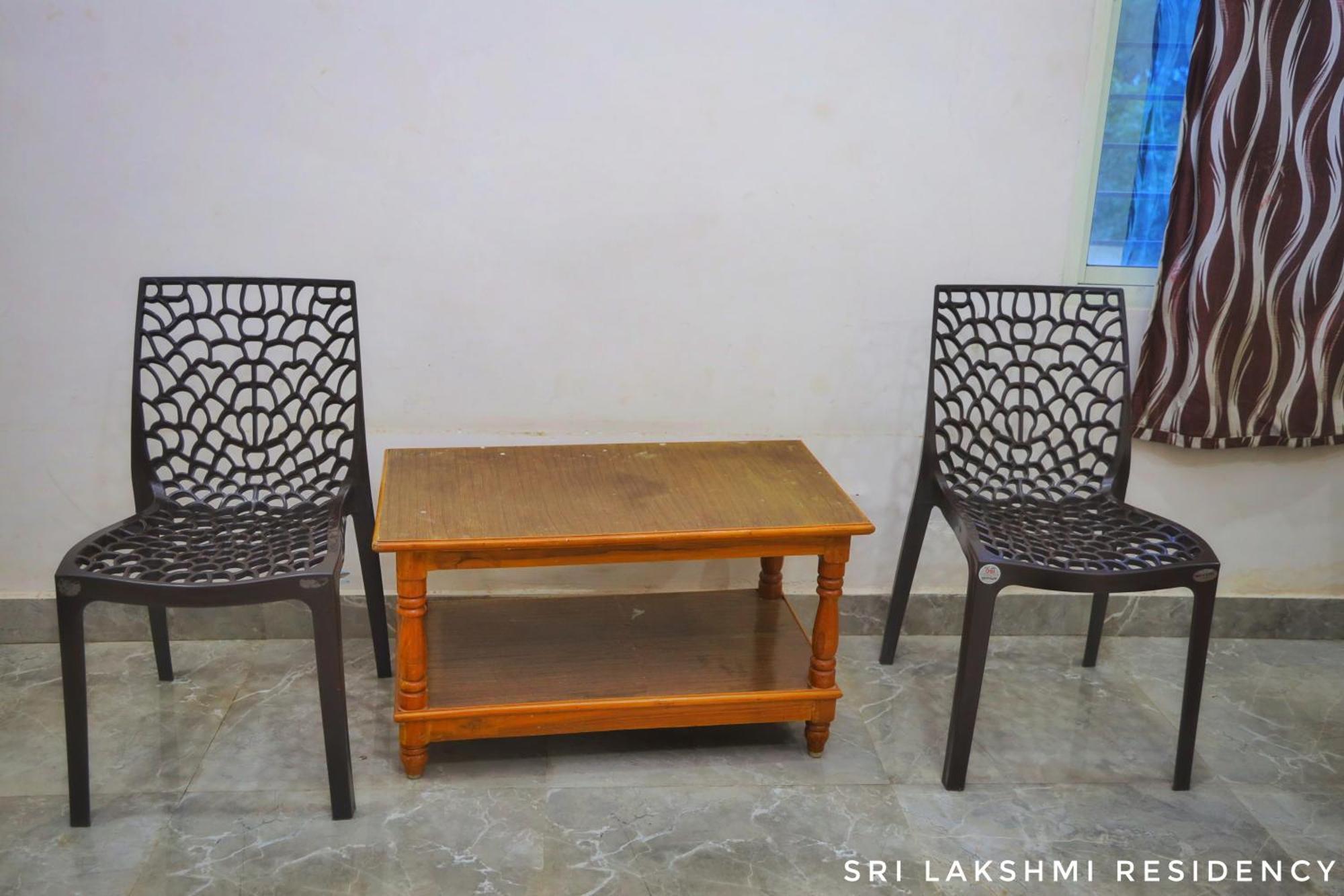Sri Lakshmi Residency Hotel Тирупати Екстериор снимка